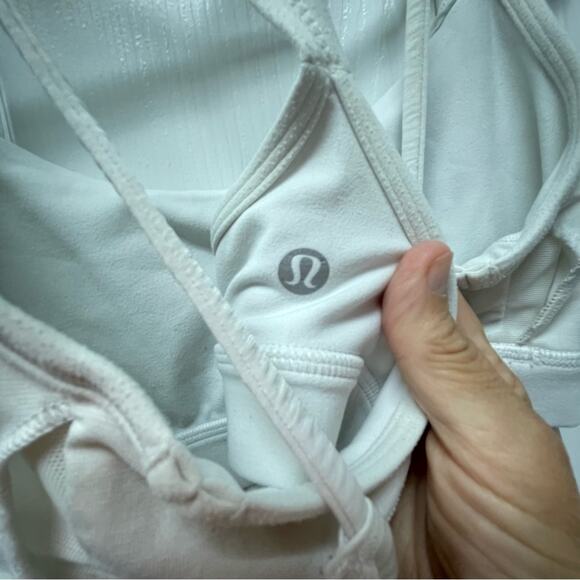 Lululemon Tank Top Racerback Womens White Shelf Bra Workout Gym - Picture 4 of 5